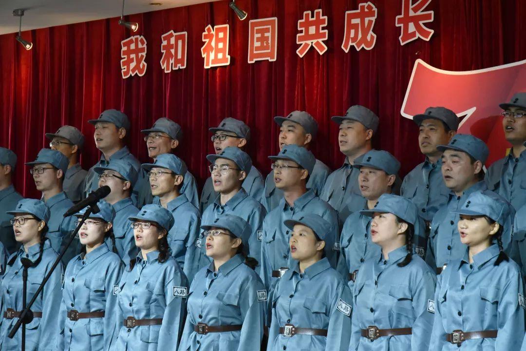 薇娅谈被质疑卖惨，她的言论有卖惨的嫌疑吗？游戏画面